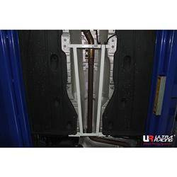 Rozpórka VW Golf 7 2.0TDI UltraRacing 4-punktowa środkowa dolna Brace 2687