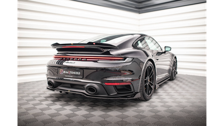 Central Rear Splitter (with vertical bars) Porsche 911 Turbo S 992 Gloss Black