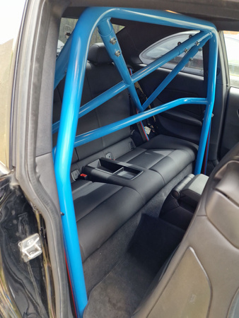 Bolt-in Half Roll Cage BMW 1 E82 White