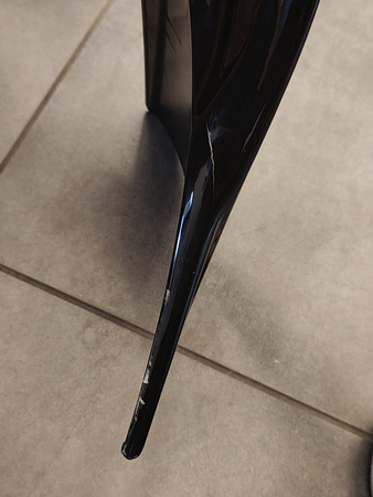 Spoiler Volkswagen Golf 8 Gloss Black DAMAGED