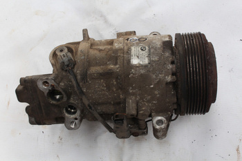 Kompresor sprężarka klimatyzacji BMW E92 915682002 318i 118i