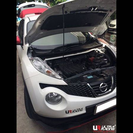 Rozpórka Nissan Juke 10+ UltraRacing 2-punktowa przednia górna Strut Bar