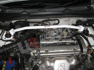 Honda Prelude 97-00 2.2/2.3 UltraRacing front upper Strutbar