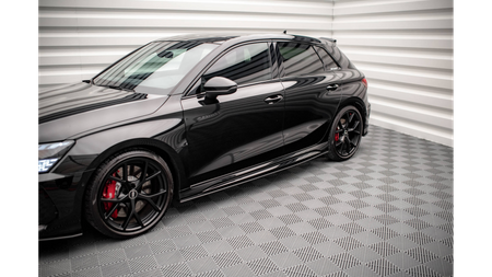 Dokładki Progów Street Pro Audi RS3 Sportback 8Y Black