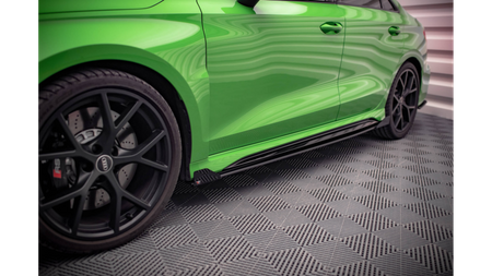 Dokładki Progów Street Pro + Flaps Audi RS3 Sedan 8Y Black + Gloss Flaps