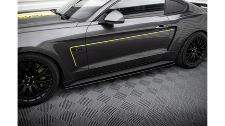 Dokładki Progów Street Pro Ford Mustang GT Mk6 Black