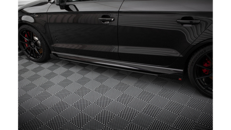 Dokładki Progów Street Pro v.1 + Flaps Audi RS3 Sedan 8V Facelift Black-Red + Gloss Flaps