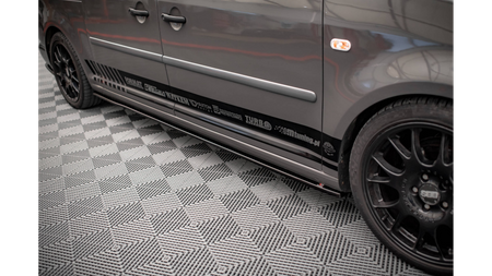 Dokładki Progów Volkswagen Caddy Long Mk3 Facelift Gloss Black