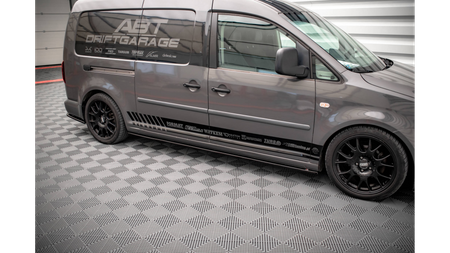 Dokładki Progów Volkswagen Caddy Long Mk3 Facelift Gloss Black