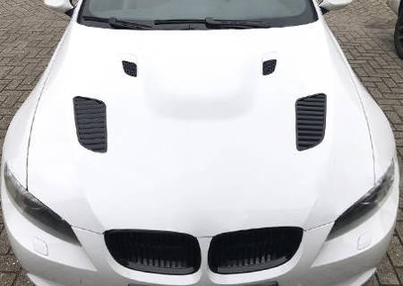 Maska z wlotami BMW E92 M3 09-13 GT Style