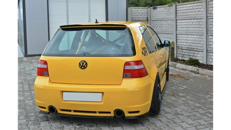 Splitter Tylny Środkowy Volkswagen Golf 4 R32 Gloss Black